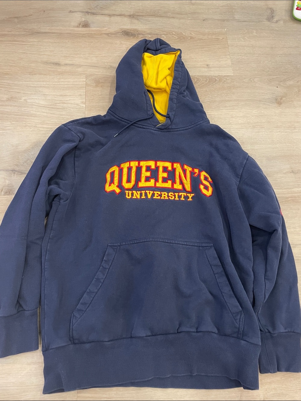 Queen’s University Sweatshirt